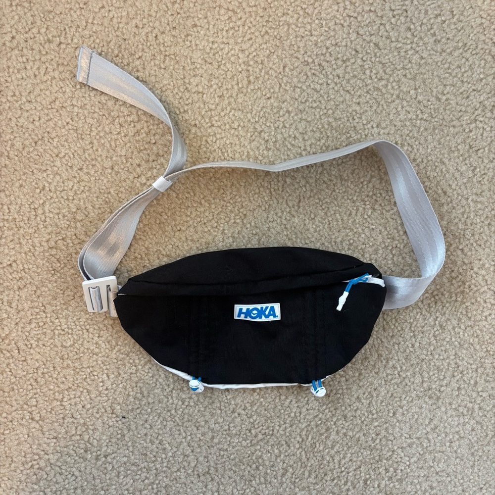 Hoka Kids Black and Blue Fanny Pack Bag NWOT